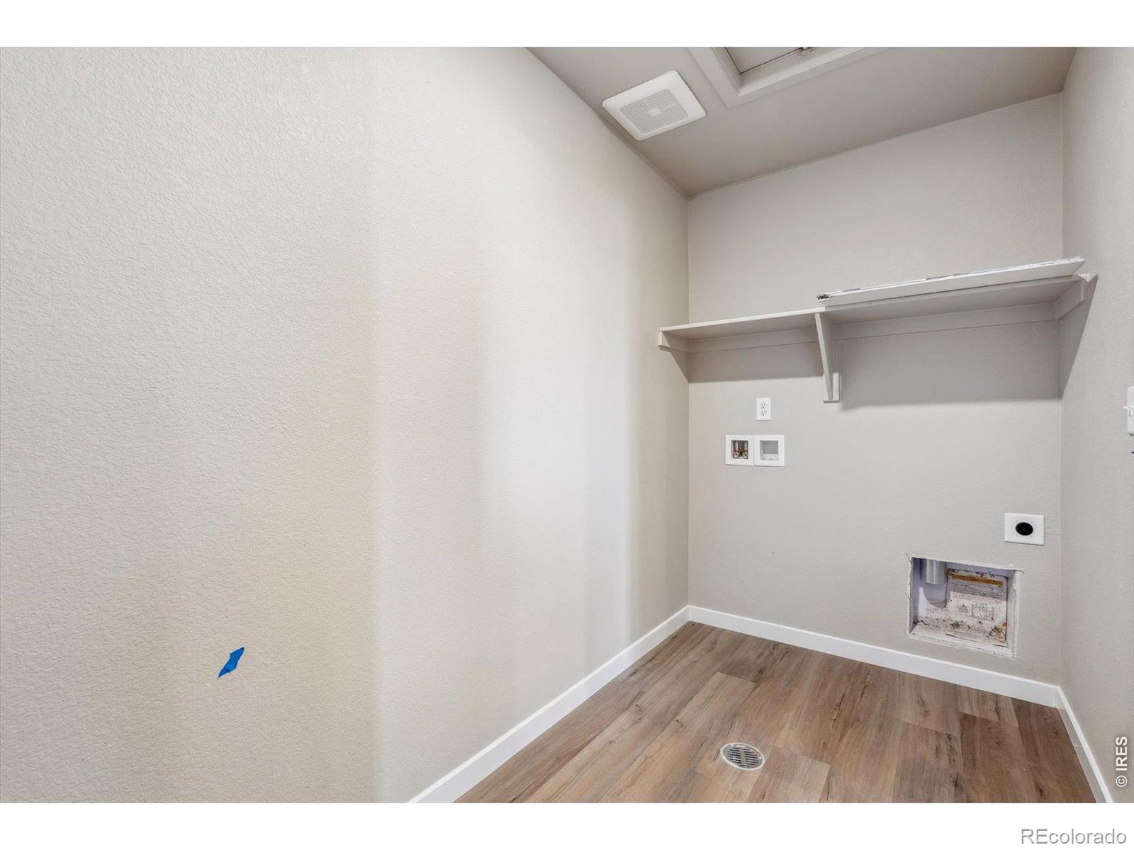 MLS Image #22 for 874  harvard street,johnstown, Colorado