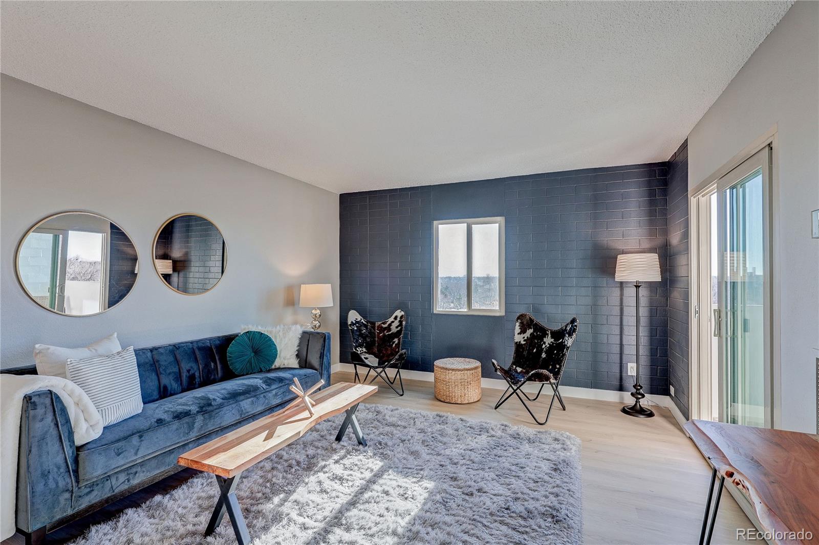 MLS Image #3 for 2880 s locust  709s,denver, Colorado
