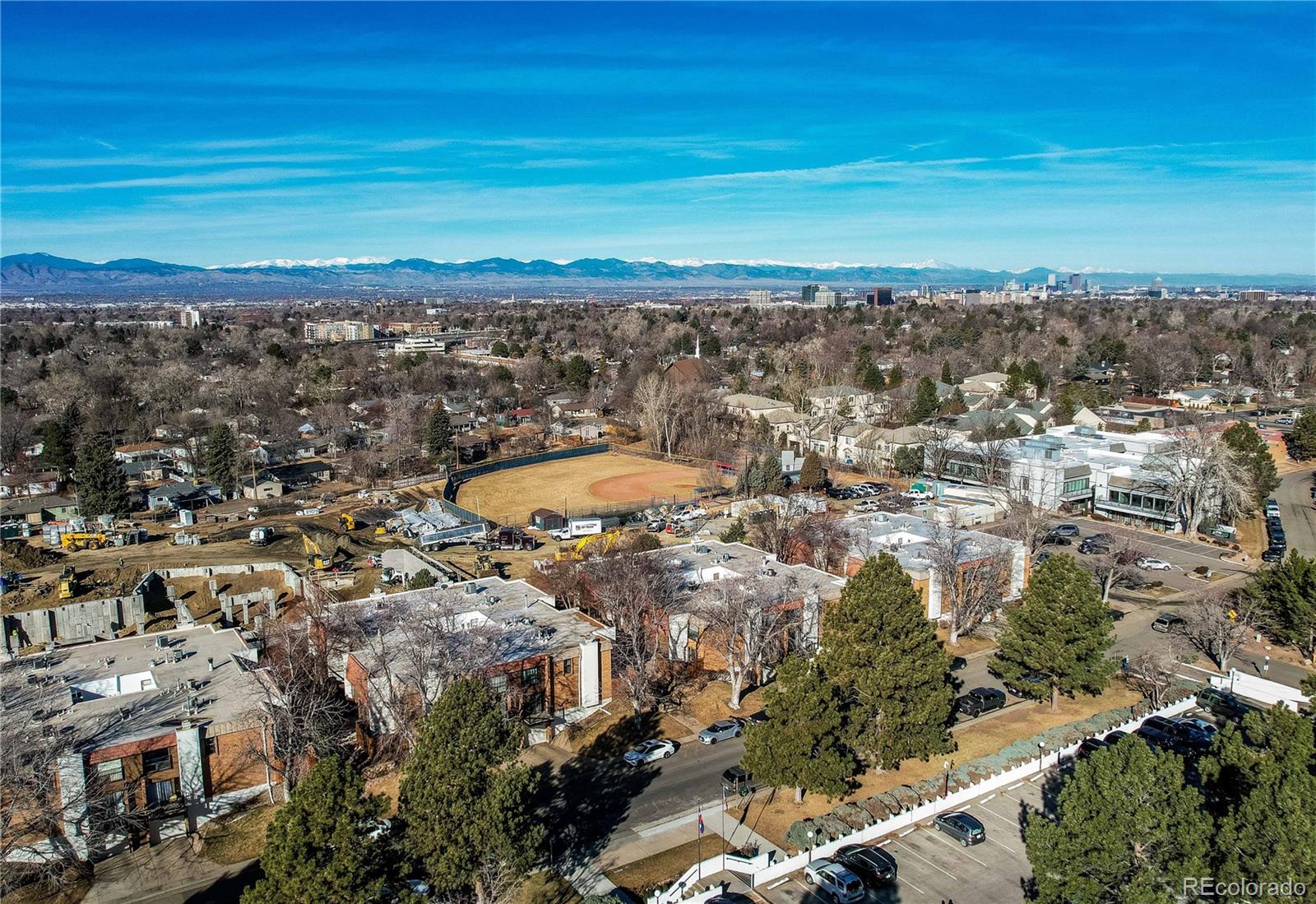MLS Image #47 for 2880 s locust  709s,denver, Colorado