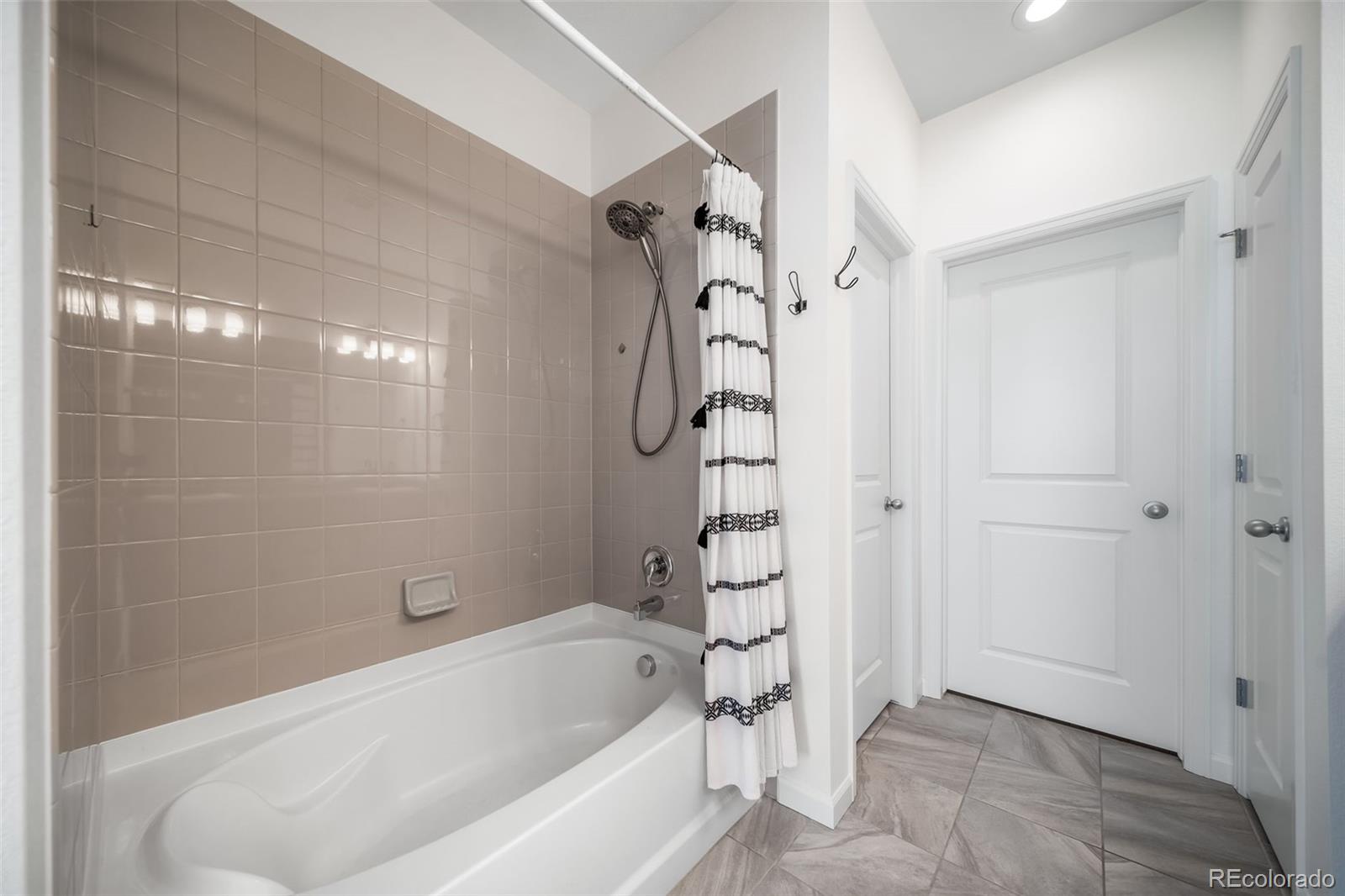MLS Image #23 for 5549 w 72nd place ,arvada, Colorado