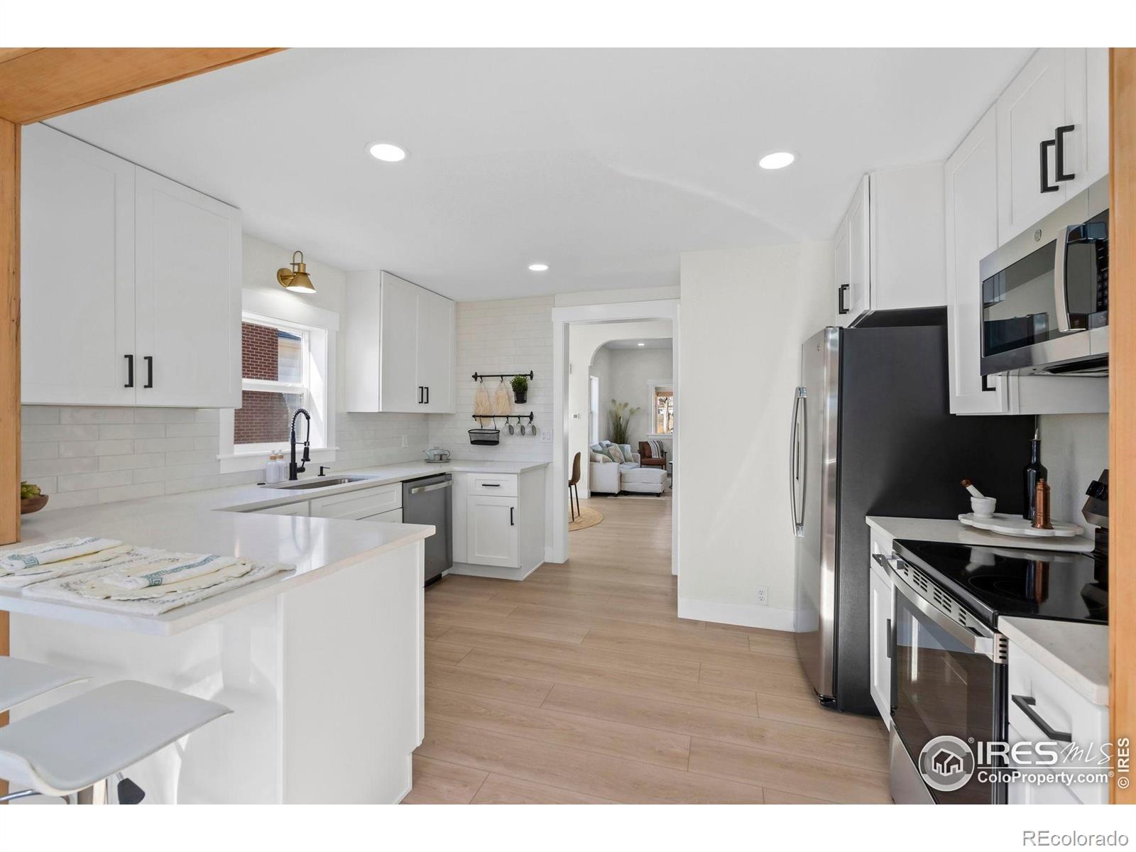 MLS Image #6 for 409  walnut street,windsor, Colorado