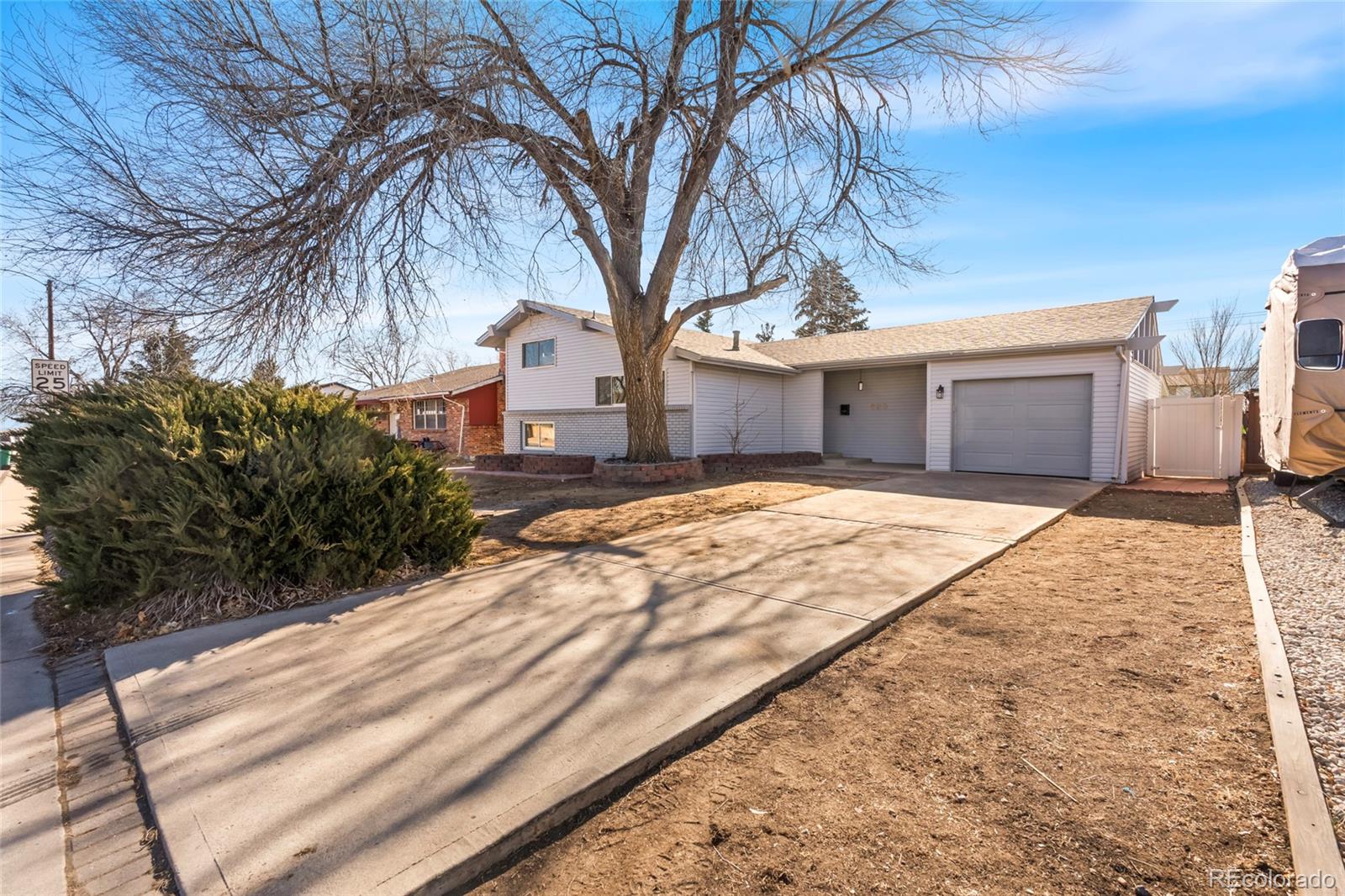 MLS Image #22 for 820  explorador calle ,denver, Colorado