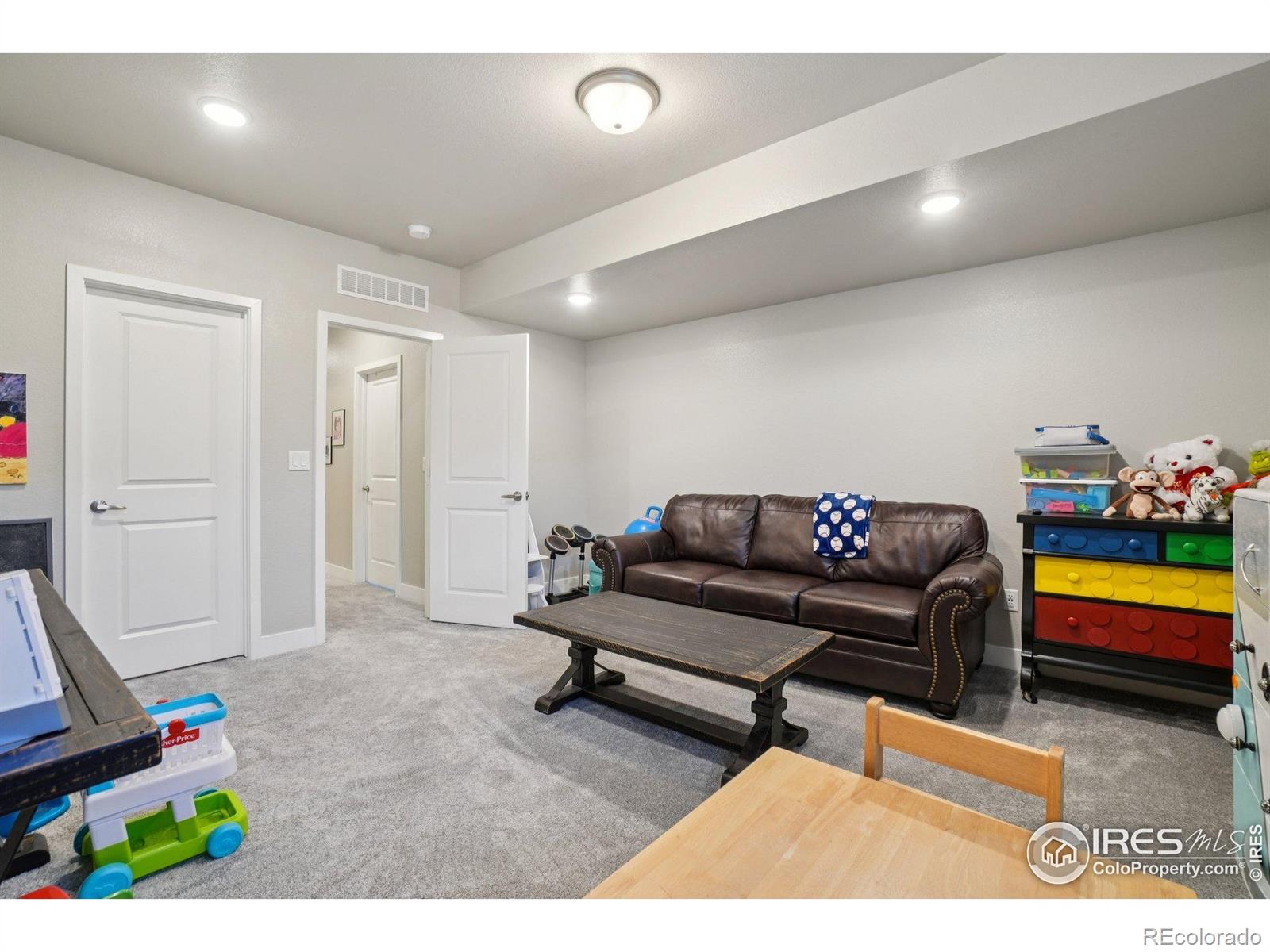 MLS Image #26 for 12541  lake view street,firestone, Colorado
