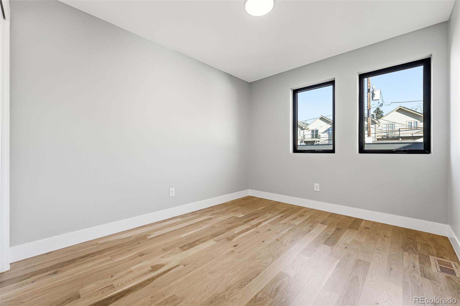 MLS Image #36 for 2184 s sherman street,denver, Colorado