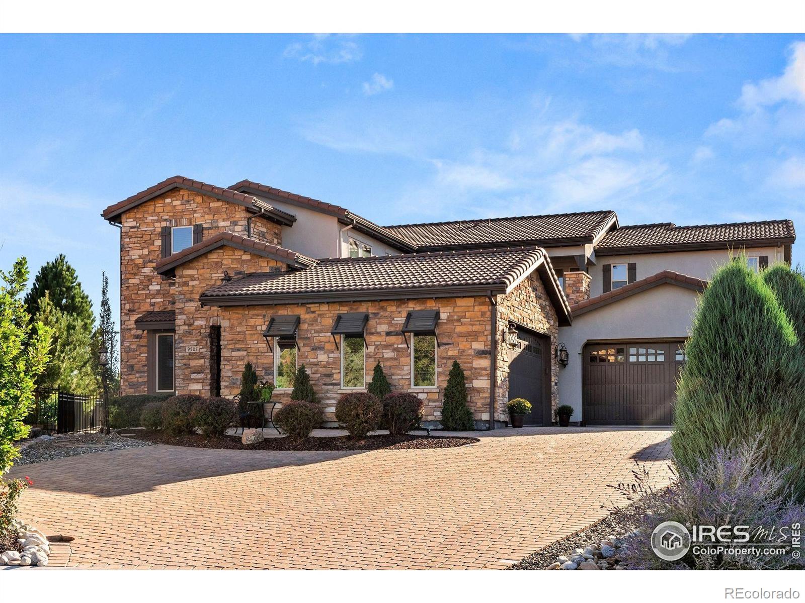 MLS Image #2 for 9507  winding hill court,lone tree, Colorado