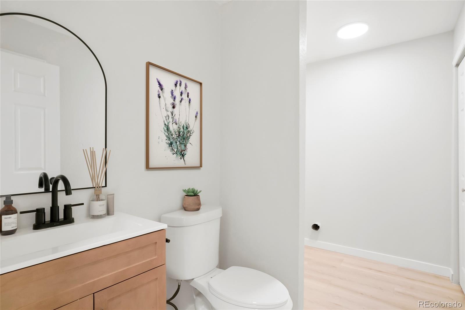 MLS Image #13 for 17111 e louisiana drive,aurora, Colorado