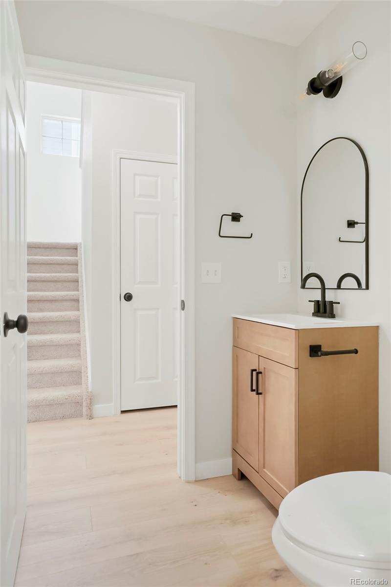 MLS Image #14 for 17111 e louisiana drive,aurora, Colorado