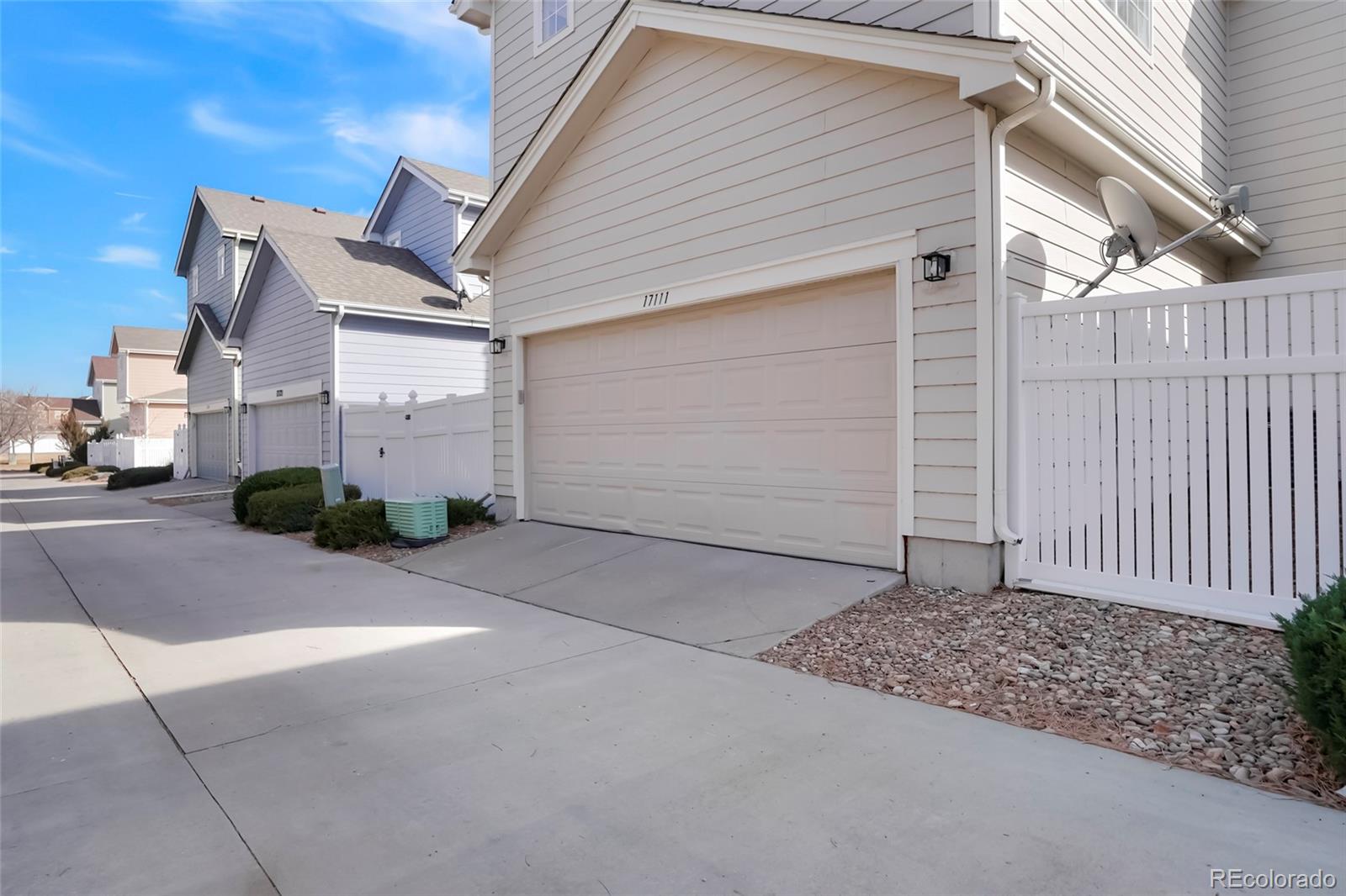 MLS Image #26 for 17111 e louisiana drive,aurora, Colorado