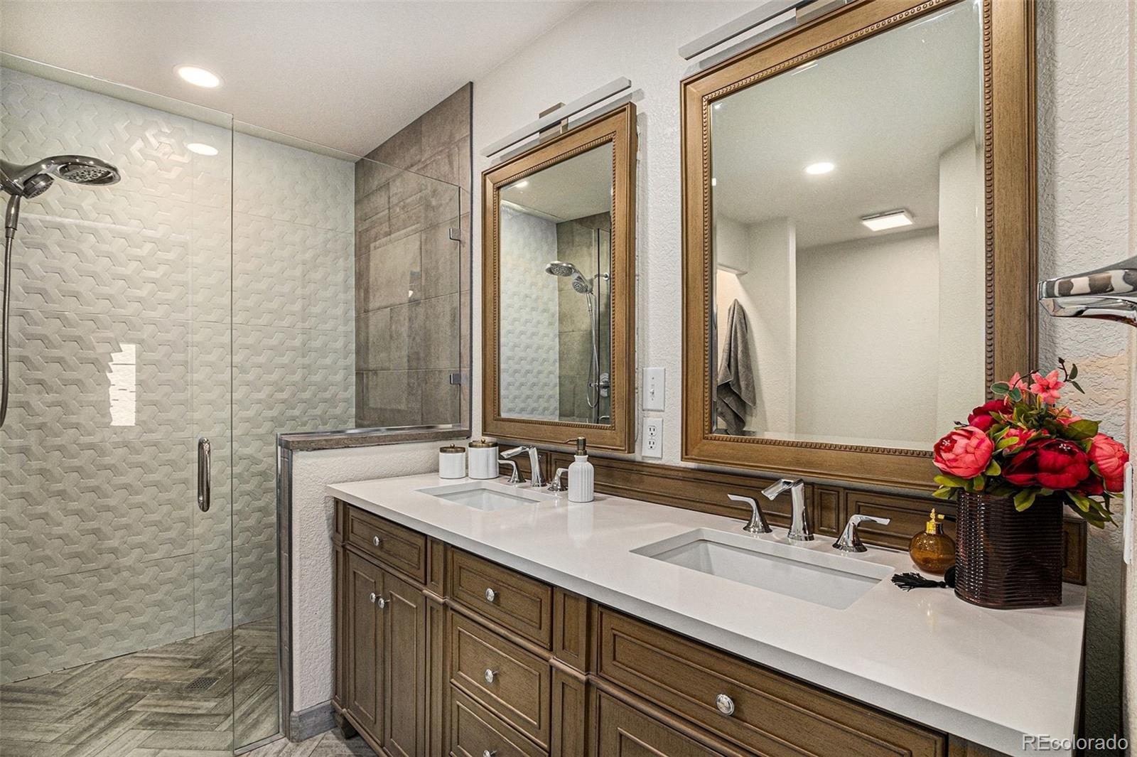MLS Image #11 for 10111  grove loop c,westminster, Colorado