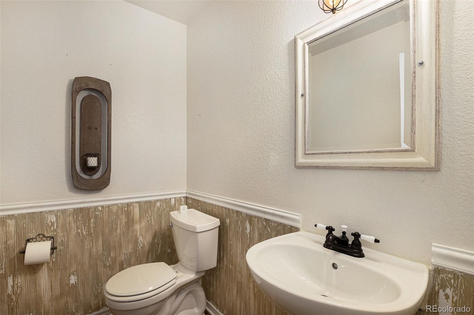 MLS Image #6 for 10111  grove loop c,westminster, Colorado