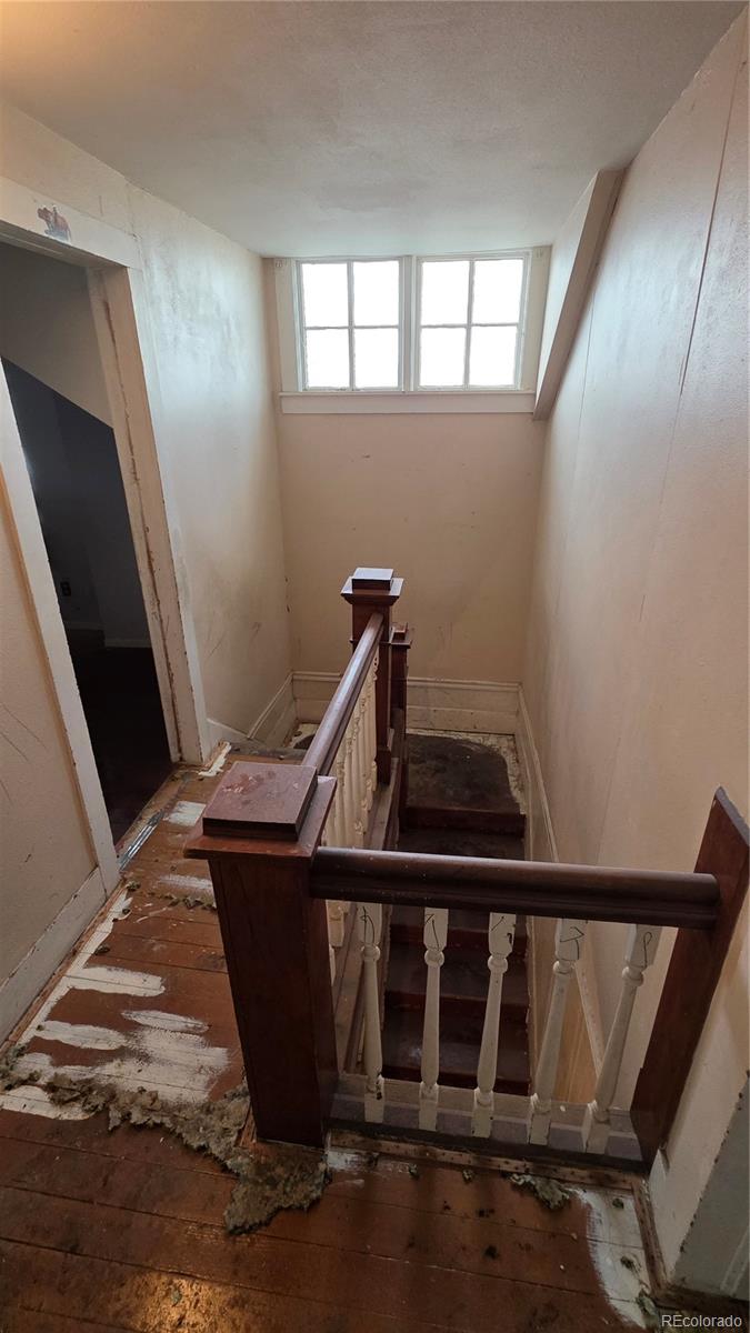 MLS Image #19 for 218 w 5th street,julesburg, Colorado