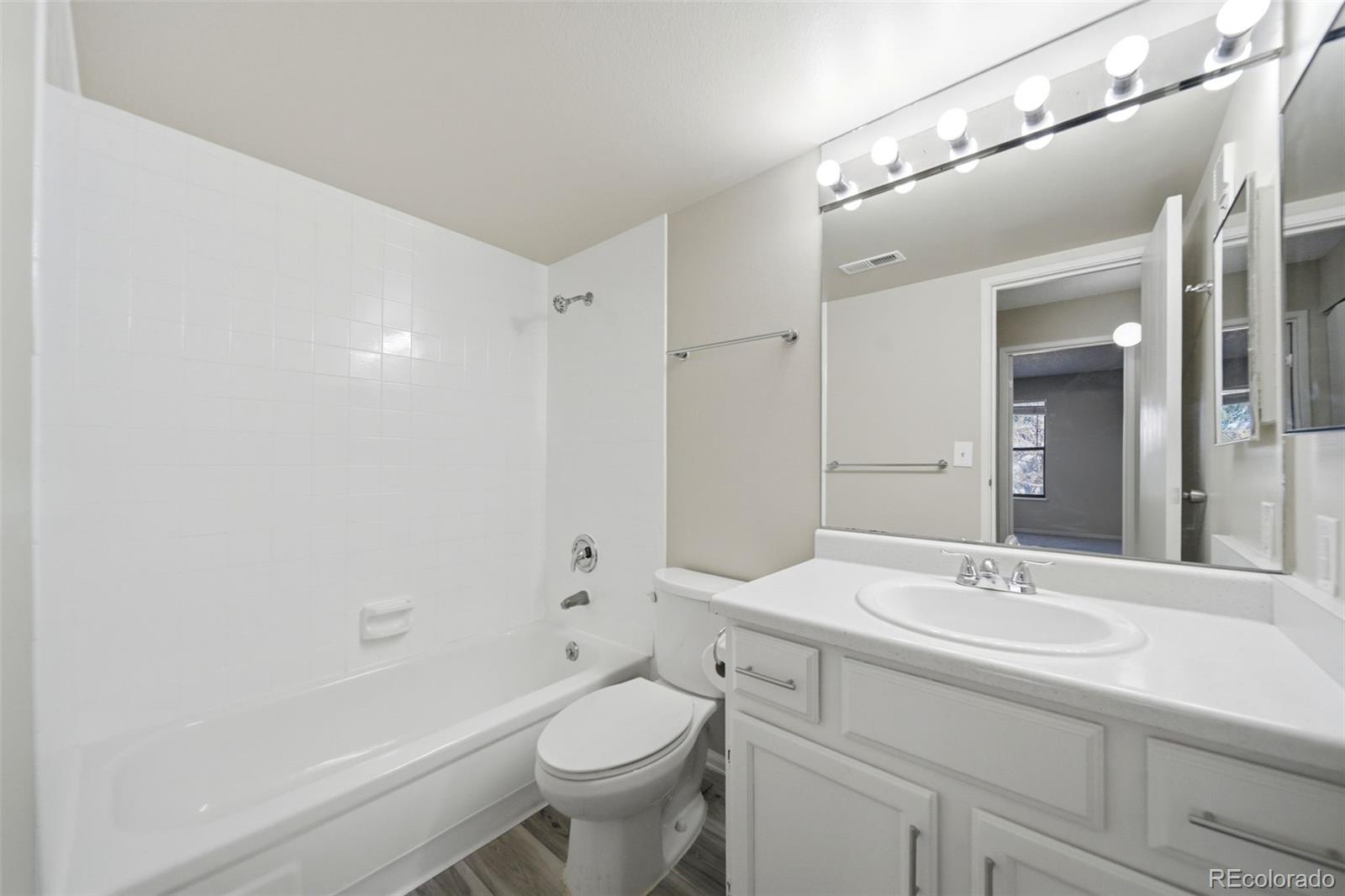 MLS Image #21 for 12083 e harvard avenue 204,aurora, Colorado