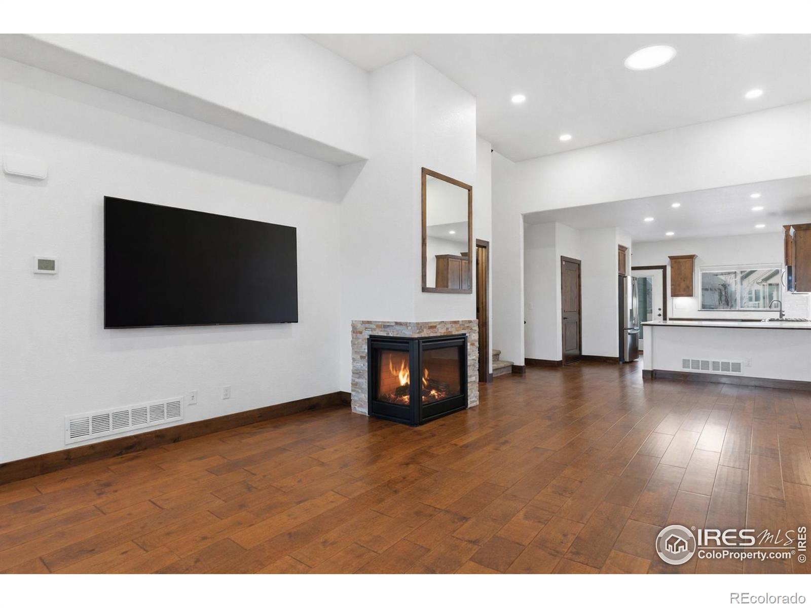 MLS Image #2 for 1908  sunshine peak drive,loveland, Colorado