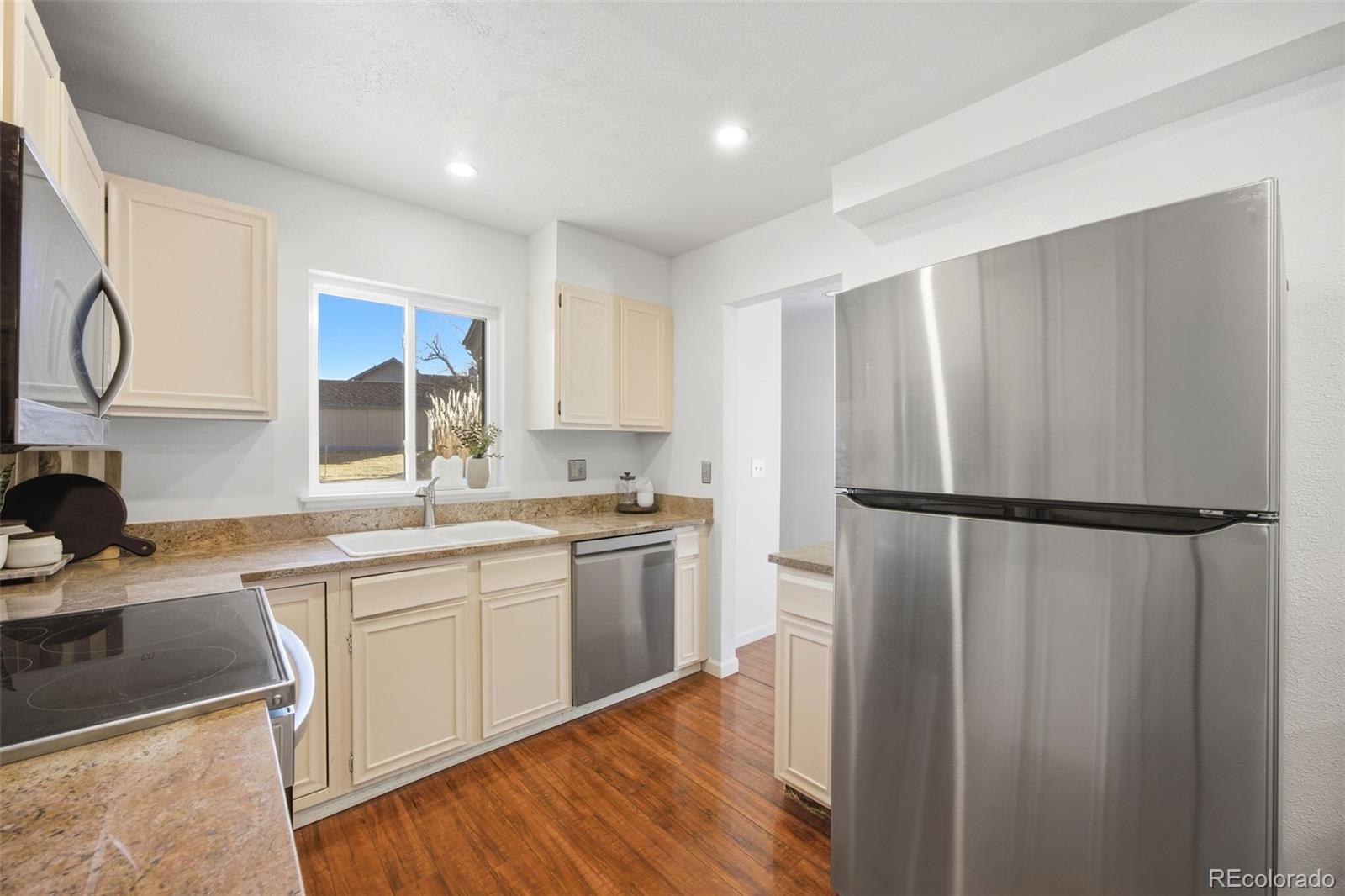 MLS Image #10 for 2418 s victor street a,aurora, Colorado