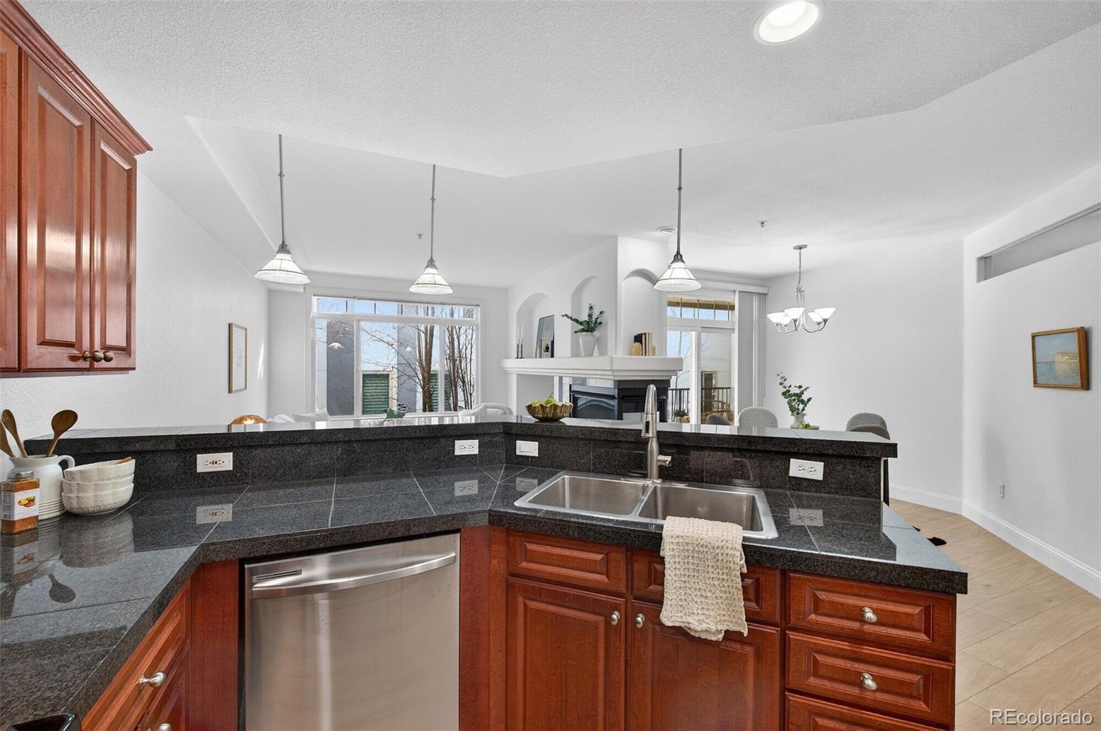 MLS Image #5 for 1735 n ogden street 203,denver, Colorado