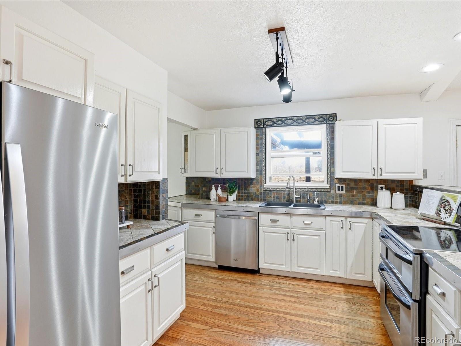 MLS Image #12 for 6886 s pitkin street,foxfield, Colorado
