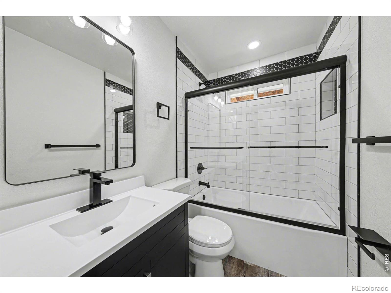 MLS Image #15 for 908  applewood court,fort lupton, Colorado