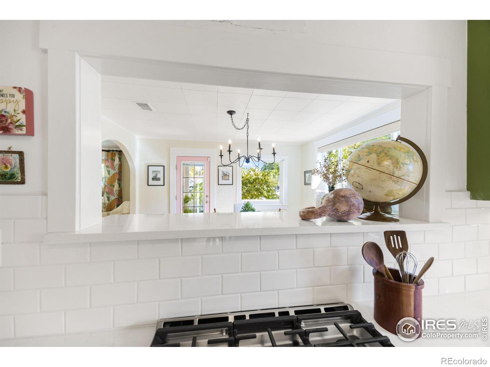 MLS Image #17 for 927  5th street,berthoud, Colorado