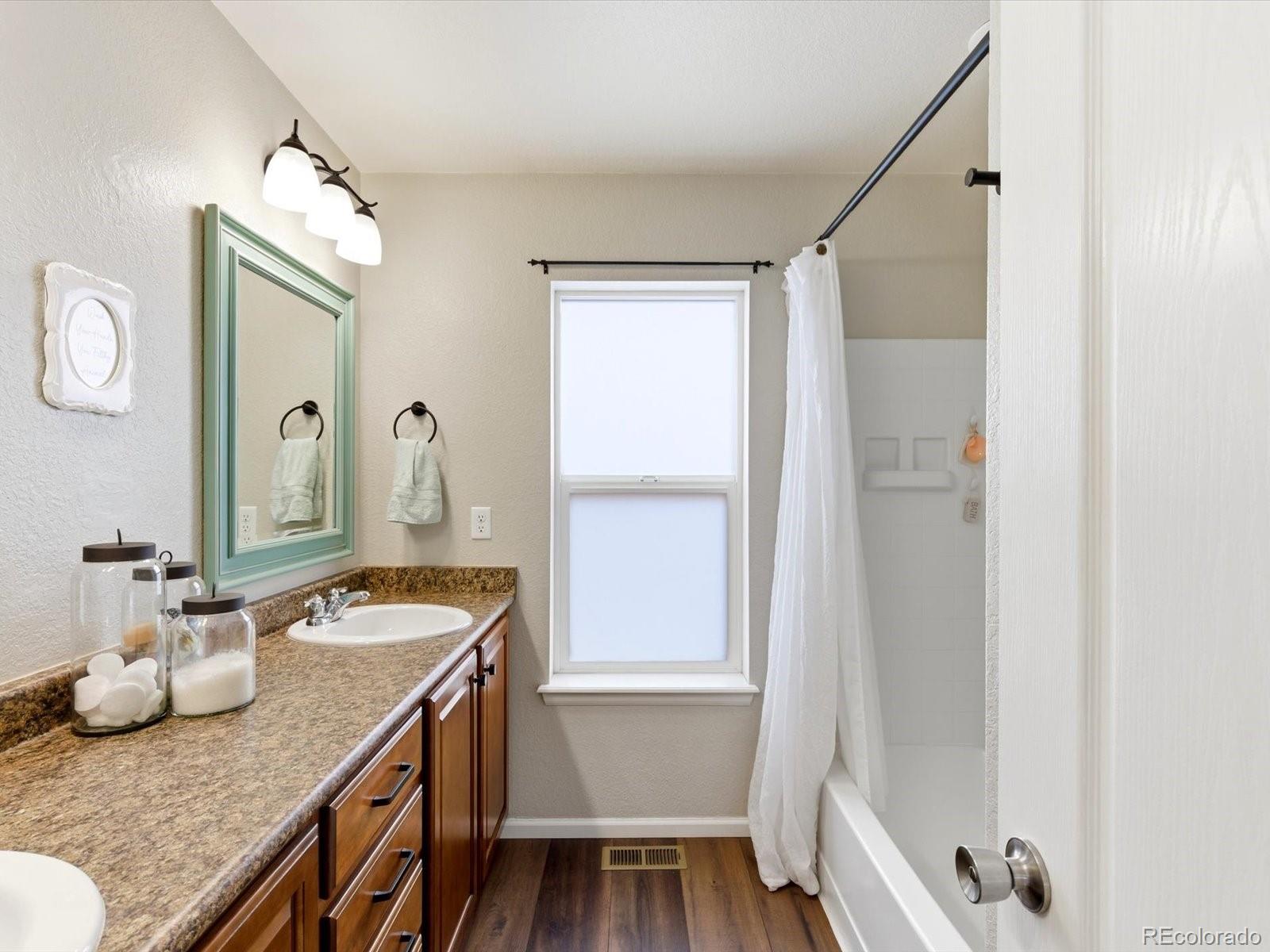 MLS Image #22 for 5072  cathay street,denver, Colorado