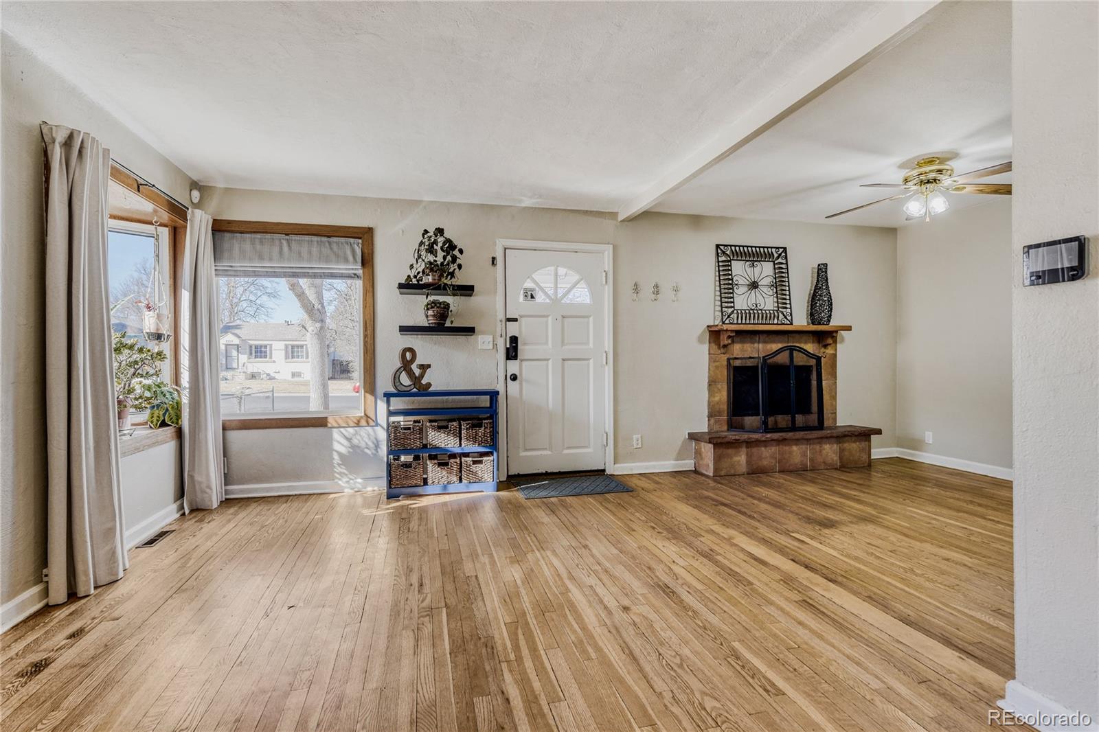 MLS Image #2 for 1364  hanover street,aurora, Colorado
