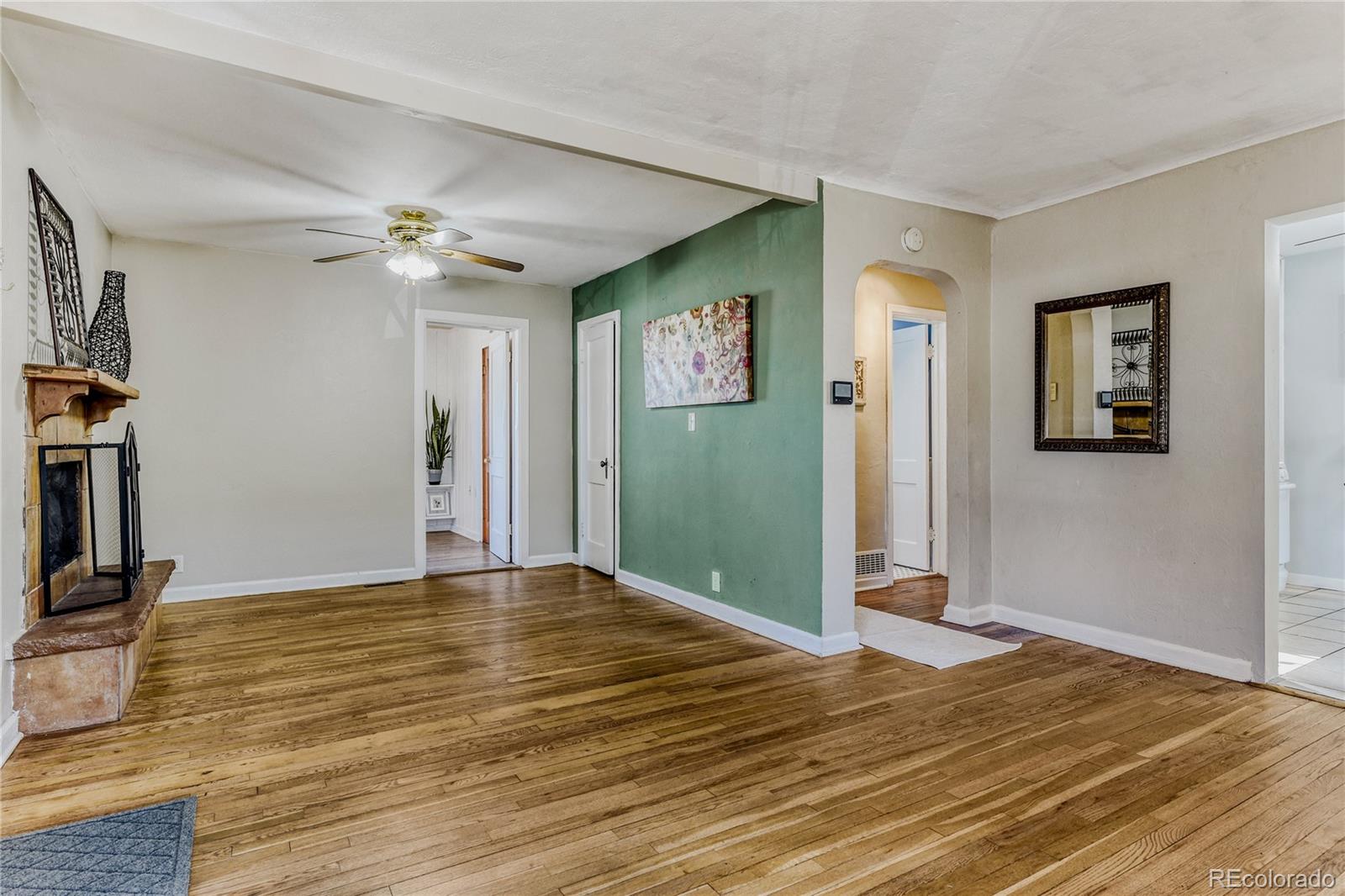 MLS Image #3 for 1364  hanover street,aurora, Colorado