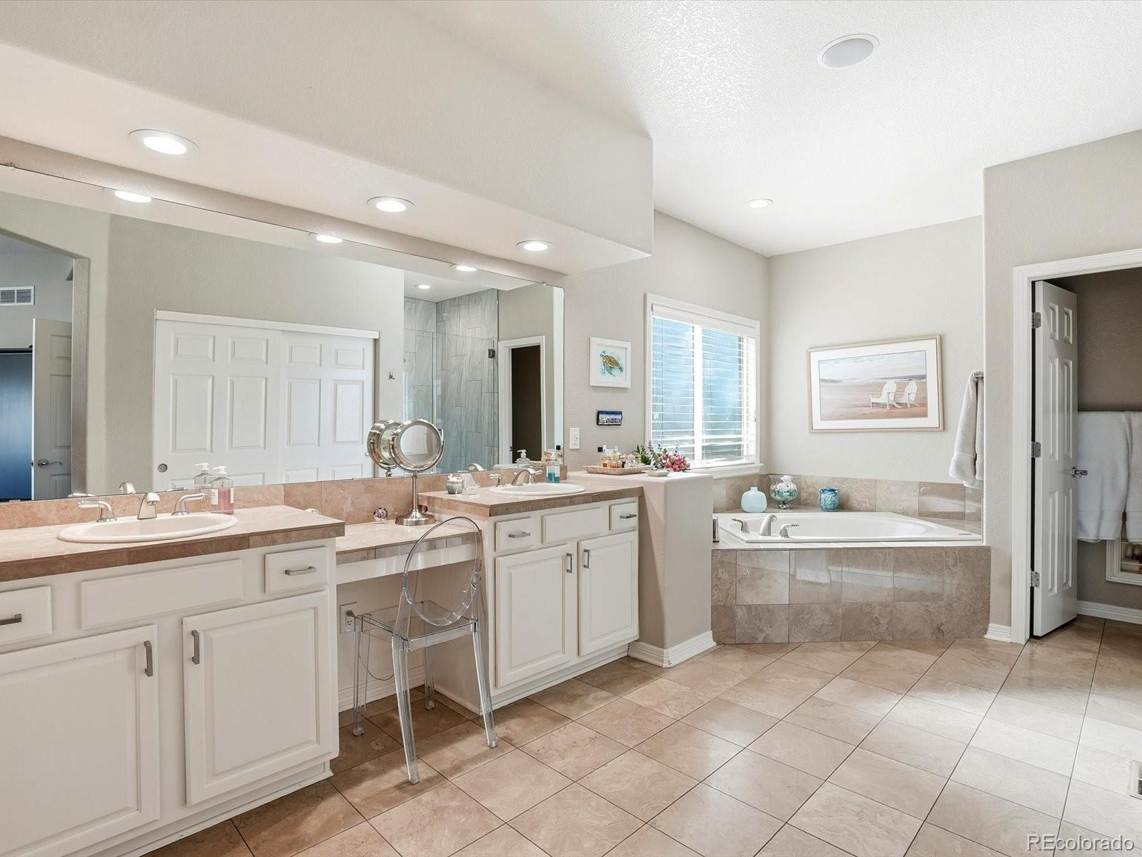 MLS Image #9 for 3885  broadmoor loop,broomfield, Colorado