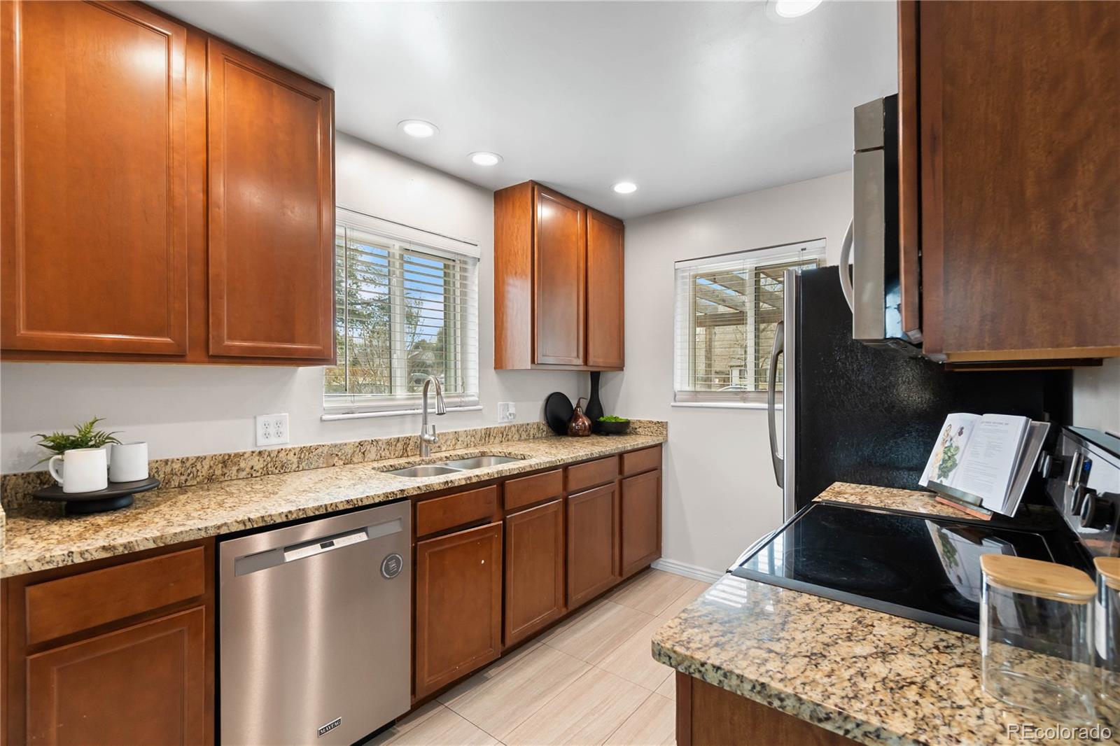 MLS Image #10 for 3032 n adams street,denver, Colorado