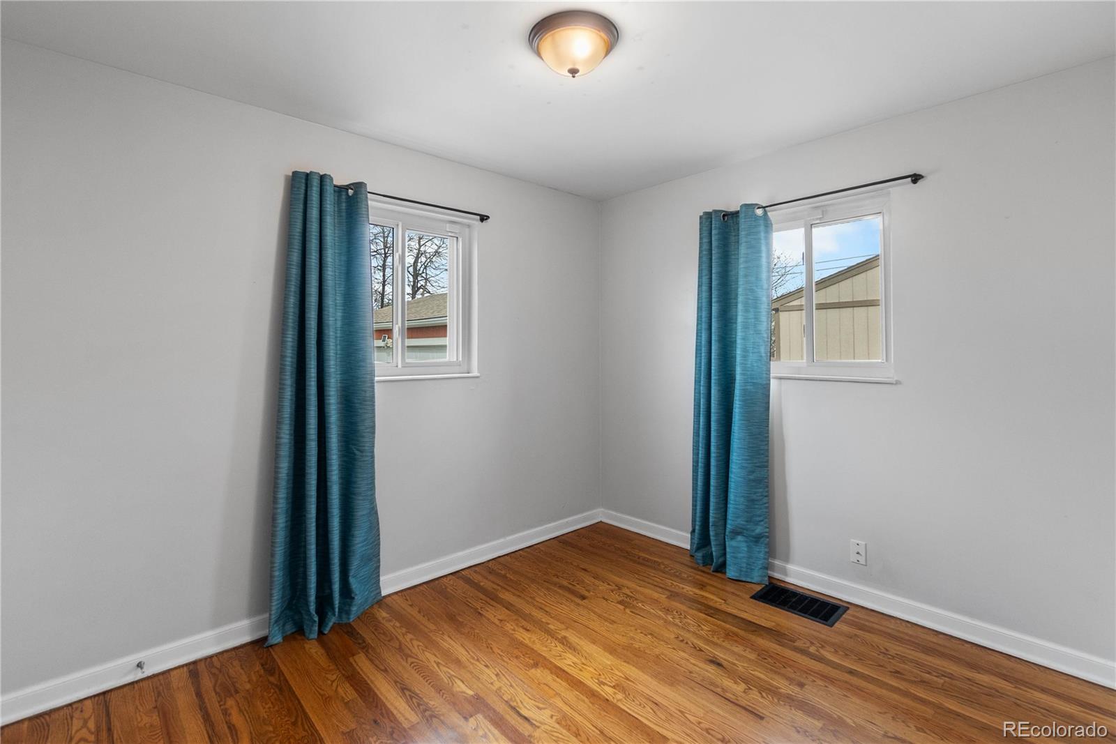 MLS Image #18 for 3032 n adams street,denver, Colorado