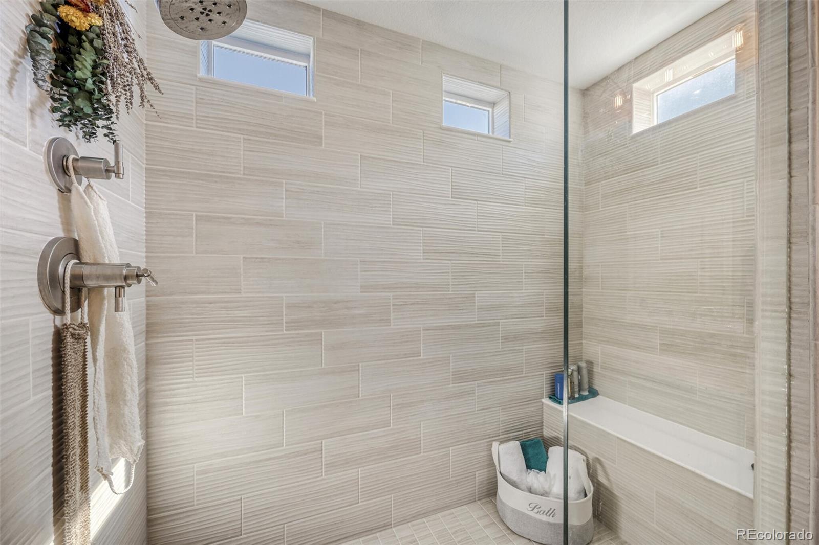 MLS Image #23 for 7031 s white crow way,aurora, Colorado