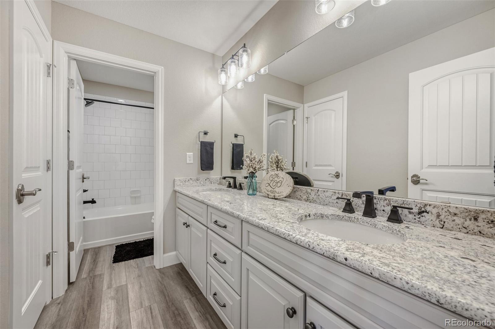 MLS Image #29 for 7031 s white crow way,aurora, Colorado
