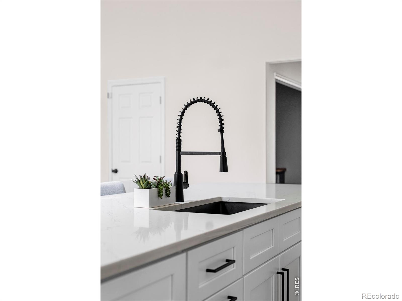 MLS Image #9 for 15670 w 64th place,arvada, Colorado