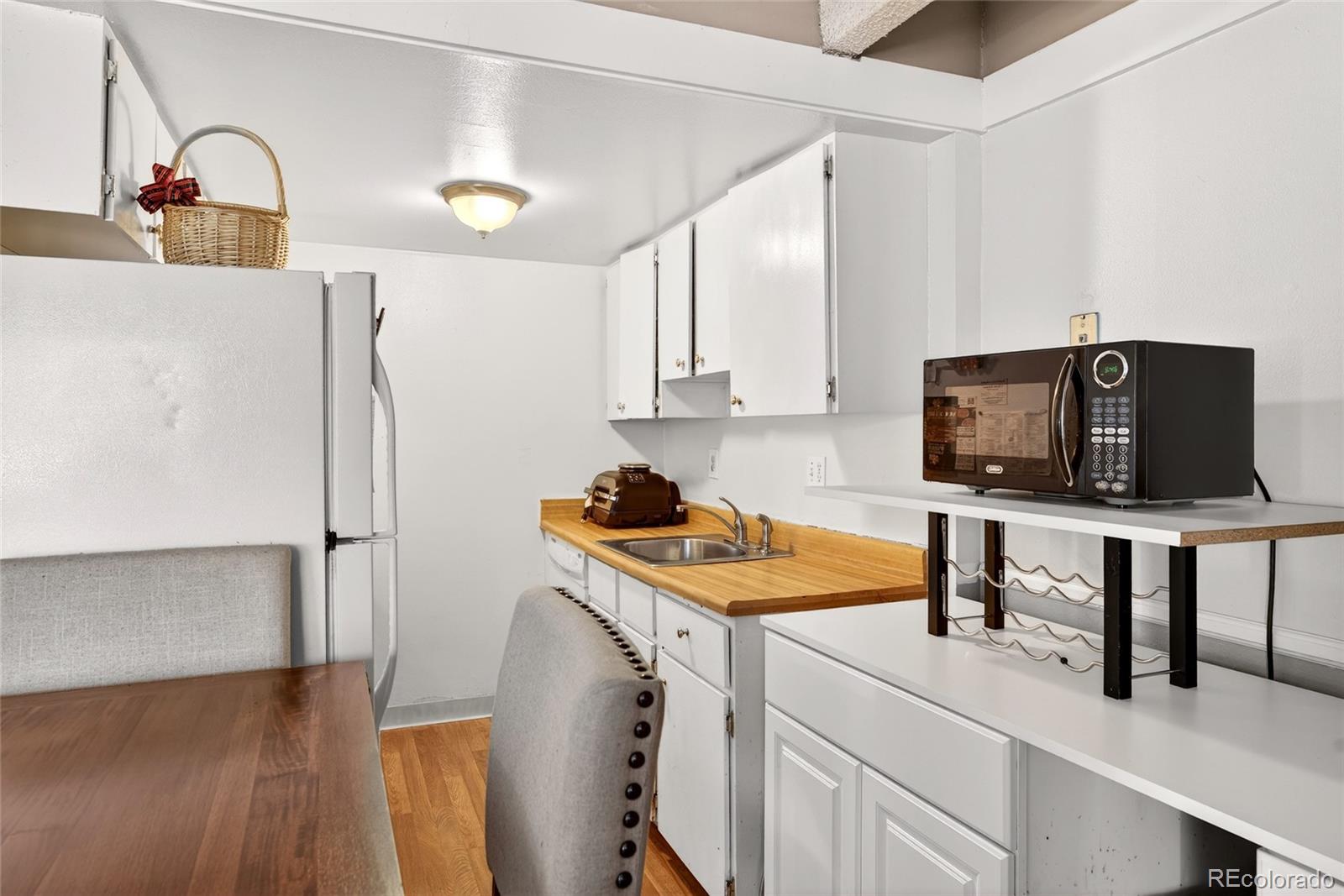 MLS Image #5 for 800 w belleview avenue 411,englewood, Colorado