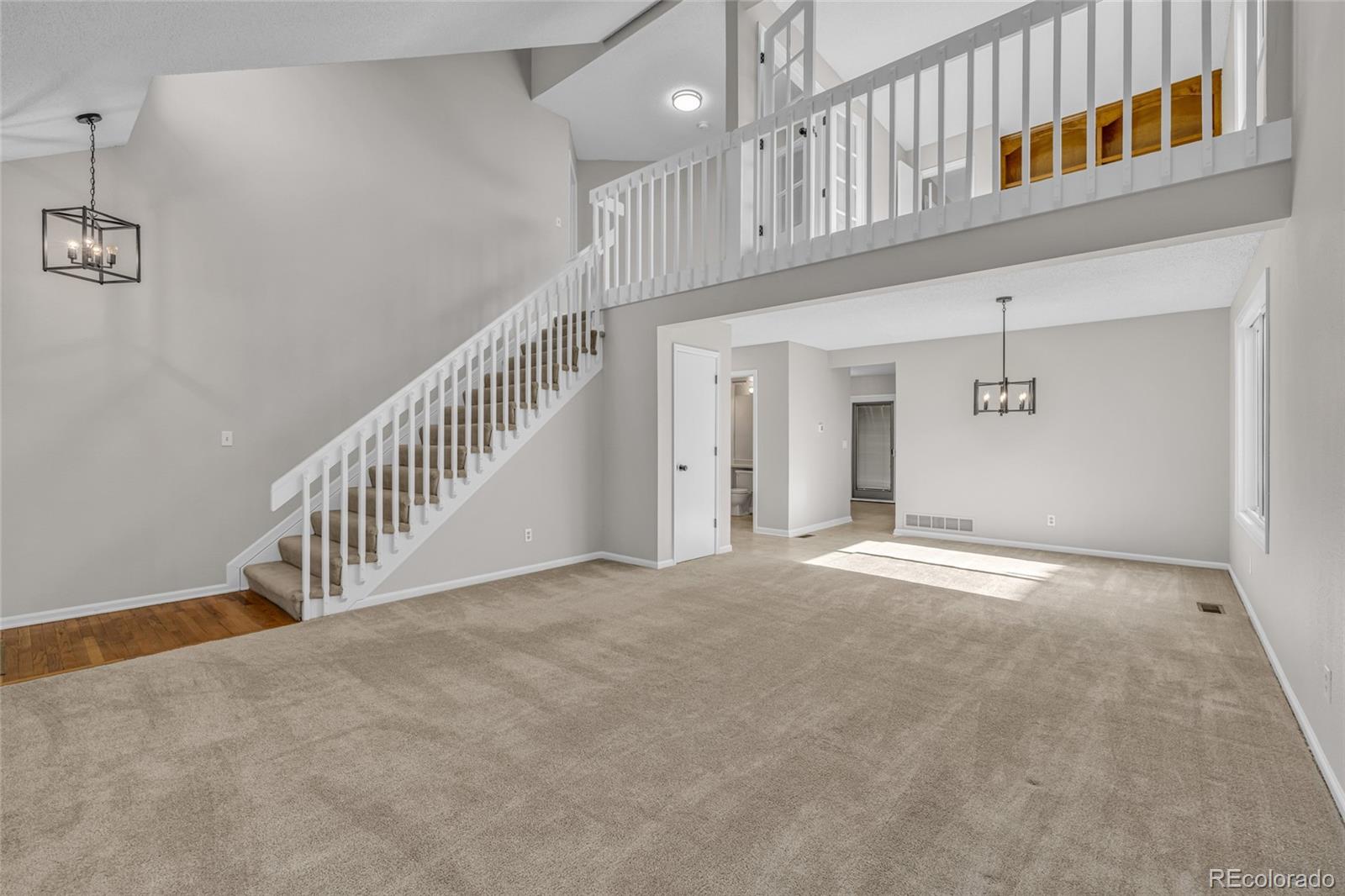 MLS Image #13 for 9390  yale lane,highlands ranch, Colorado
