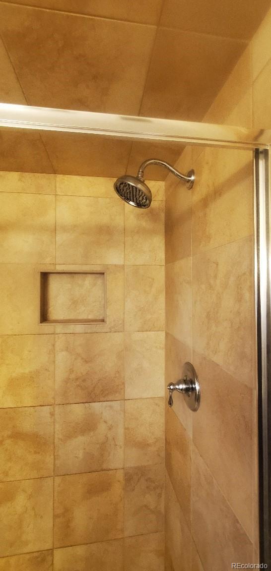 MLS Image #11 for 8120 s jay drive,littleton, Colorado