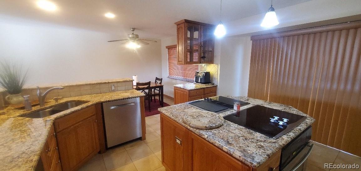 MLS Image #17 for 8120 s jay drive,littleton, Colorado