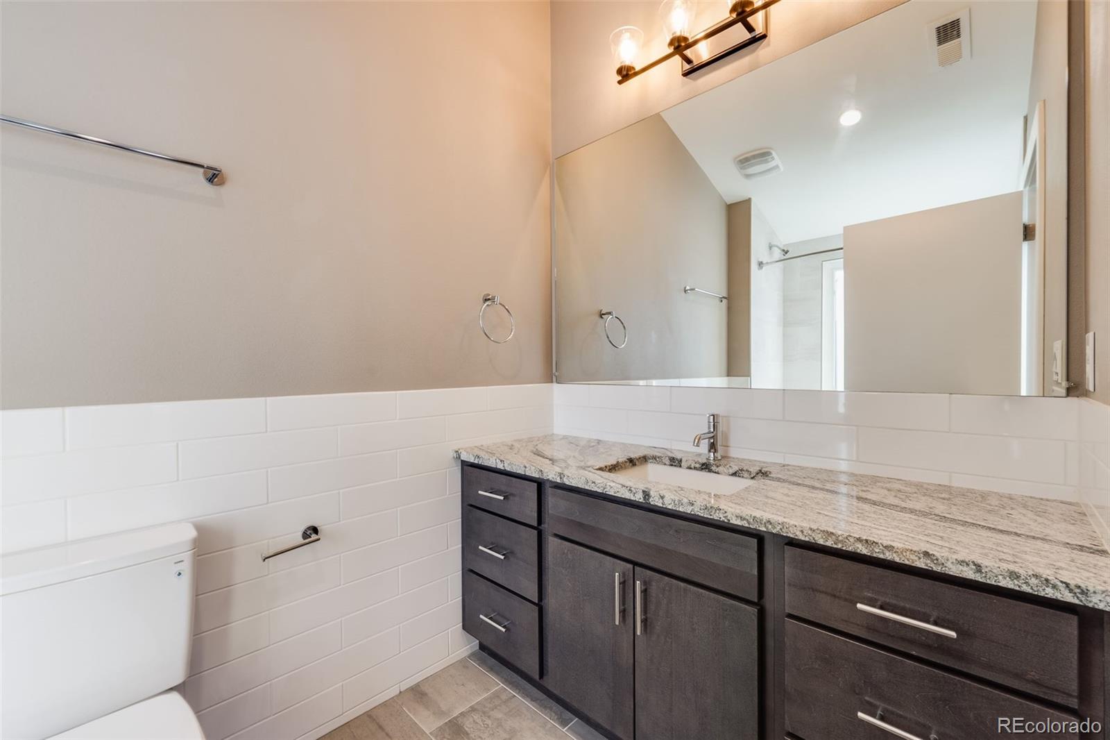 MLS Image #18 for 3880  sheridan boulevard,denver, Colorado
