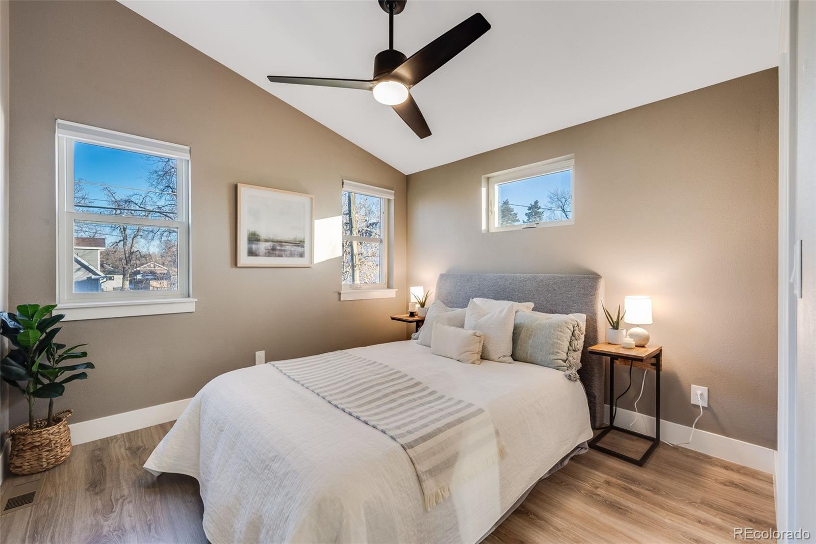 MLS Image #37 for 3880  sheridan boulevard,denver, Colorado