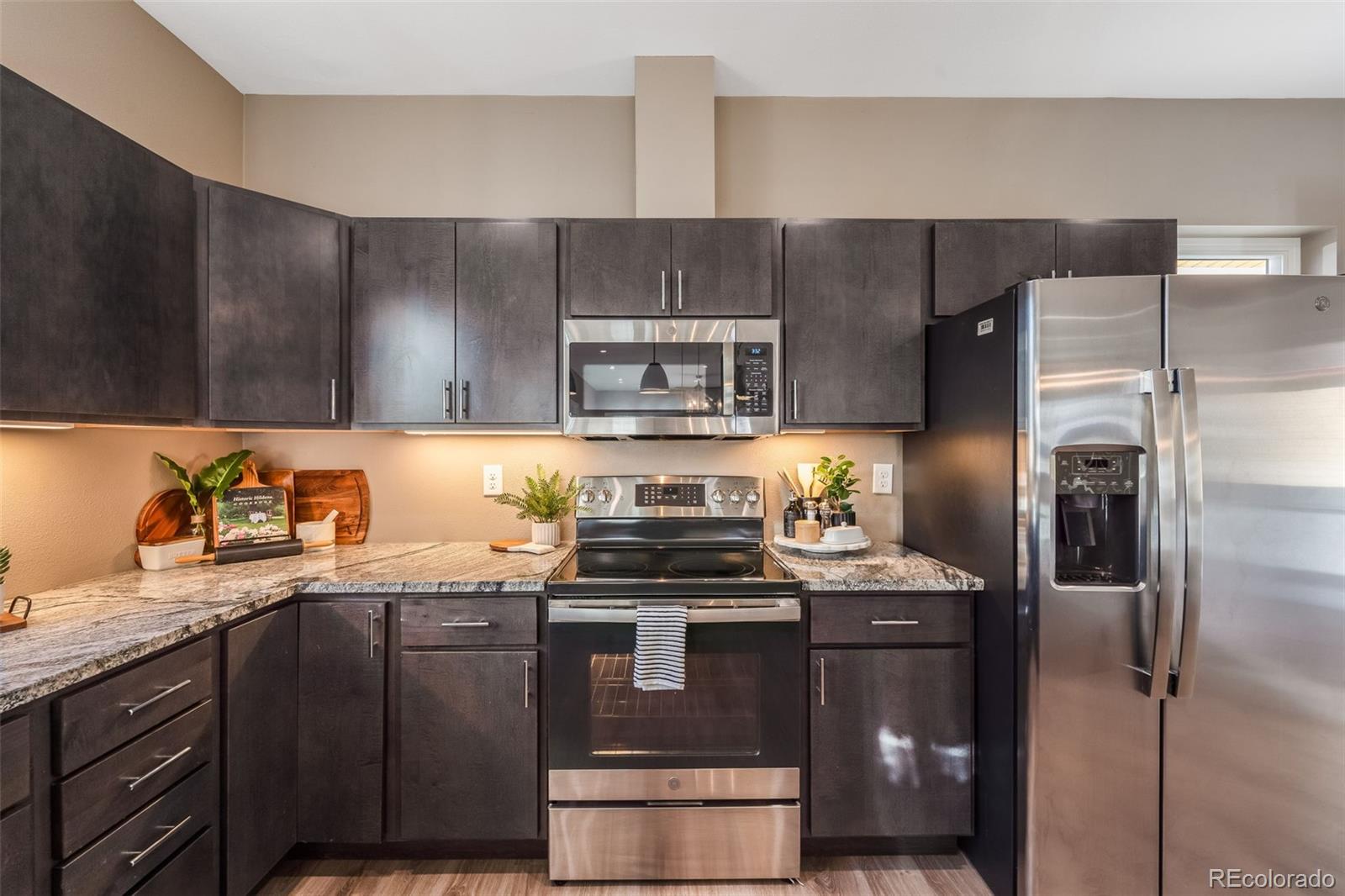 MLS Image #9 for 3880  sheridan boulevard,denver, Colorado