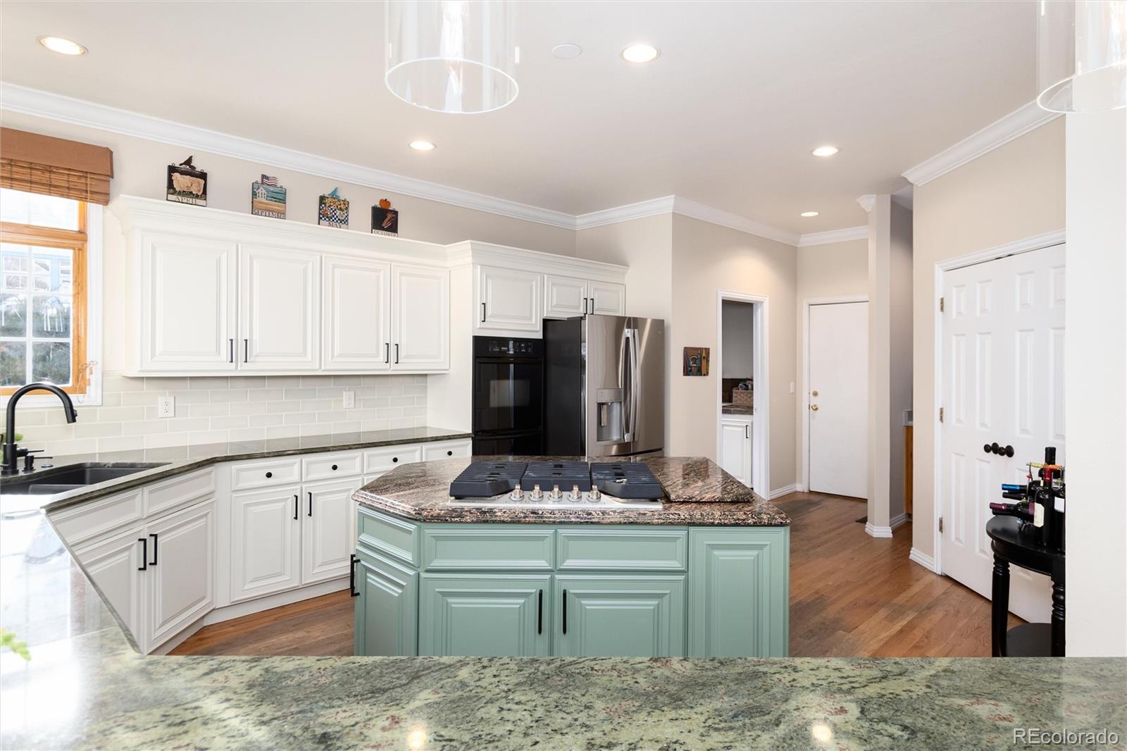 MLS Image #19 for 4  amaranth drive,littleton, Colorado