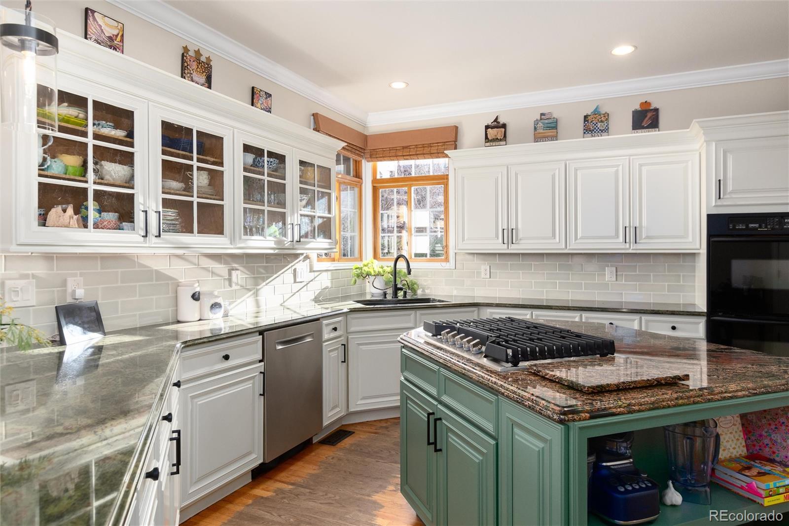 MLS Image #20 for 4  amaranth drive,littleton, Colorado