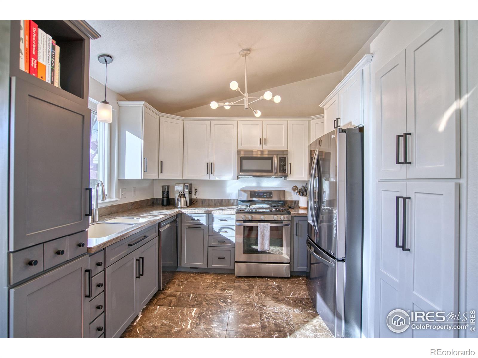 MLS Image #8 for 13334 w 65th drive,arvada, Colorado