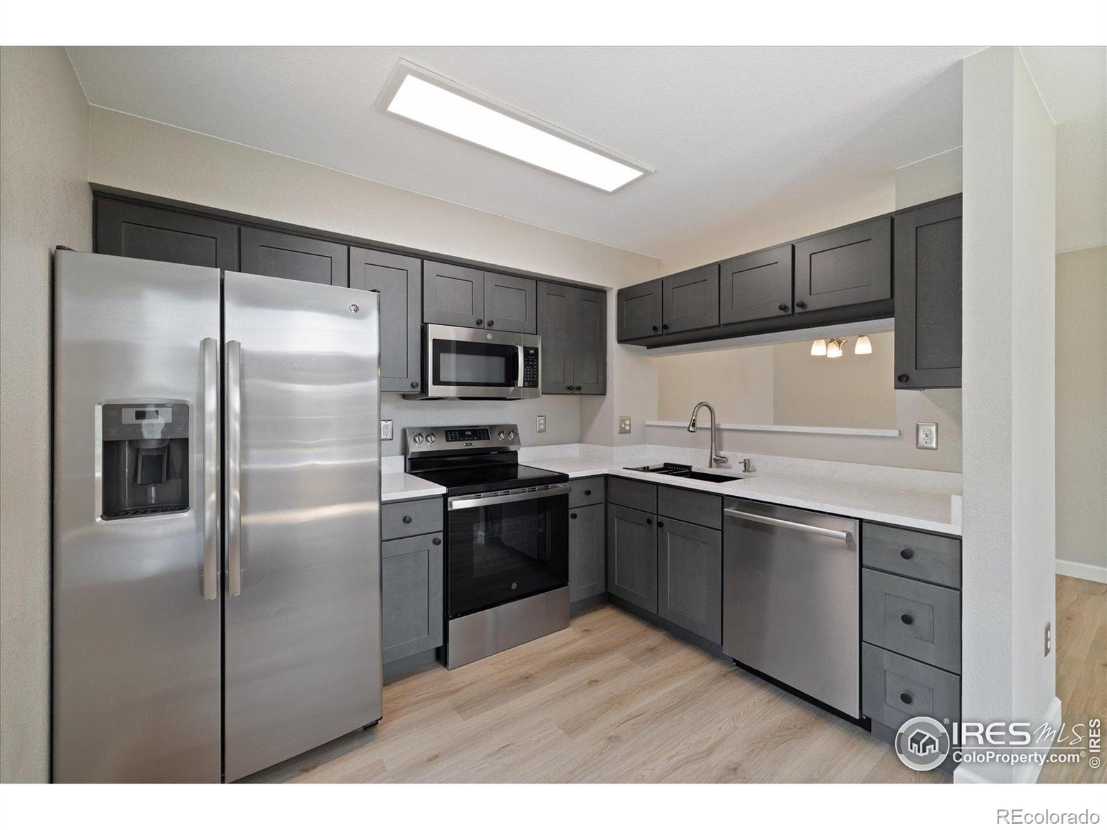 MLS Image #6 for 805  summer hawk drive,longmont, Colorado