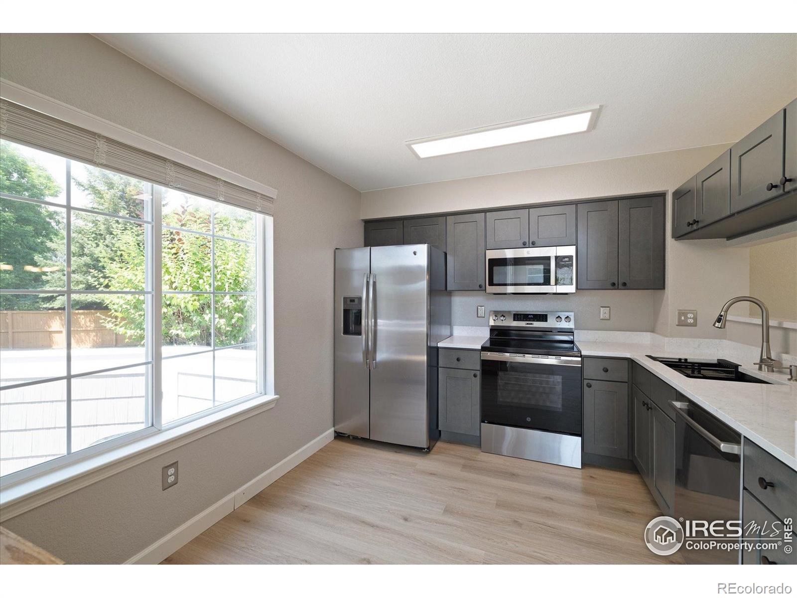 MLS Image #7 for 805  summer hawk drive,longmont, Colorado