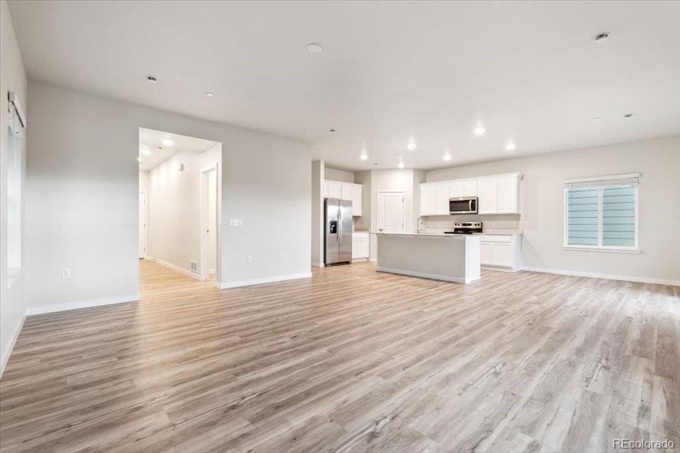 MLS Image #6 for 9413  danube street,commerce city, Colorado