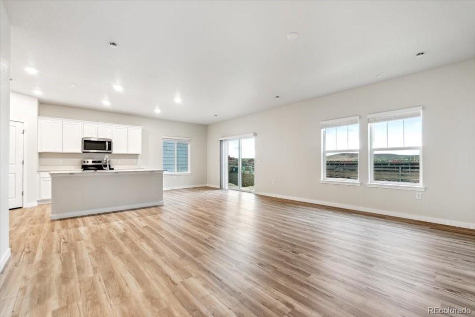 MLS Image #8 for 9413  danube street,commerce city, Colorado