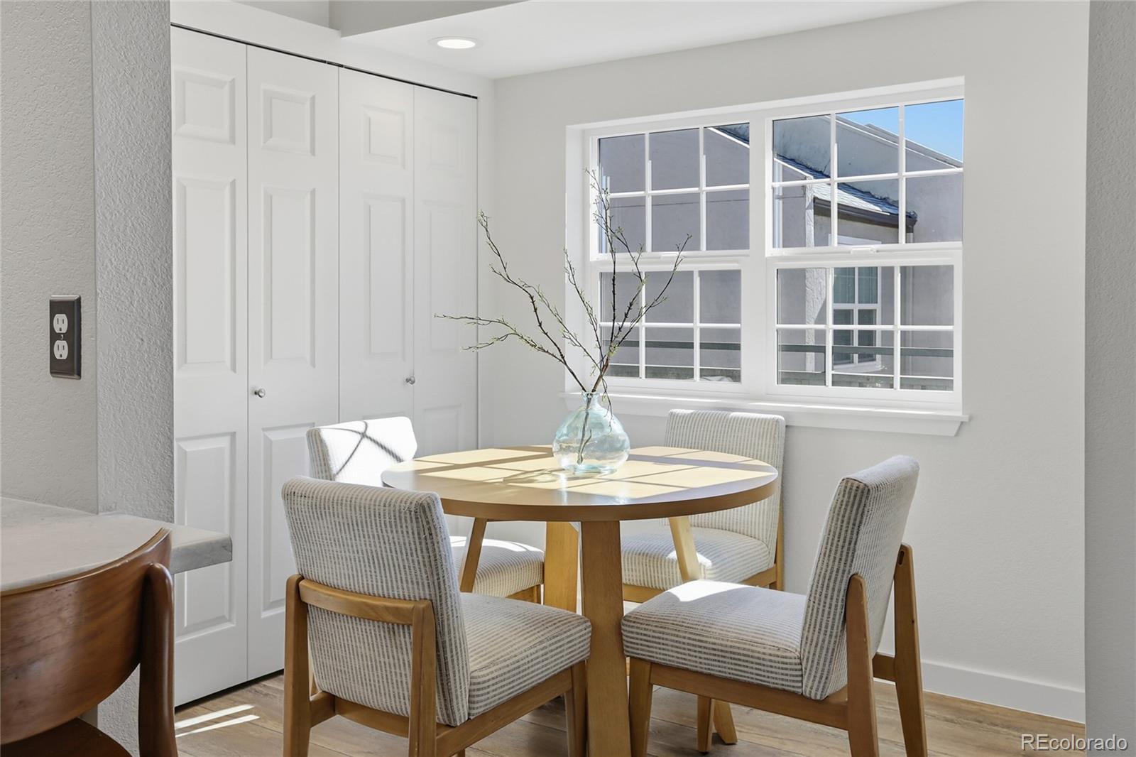 MLS Image #10 for 2301 e fremont avenue s10,centennial, Colorado