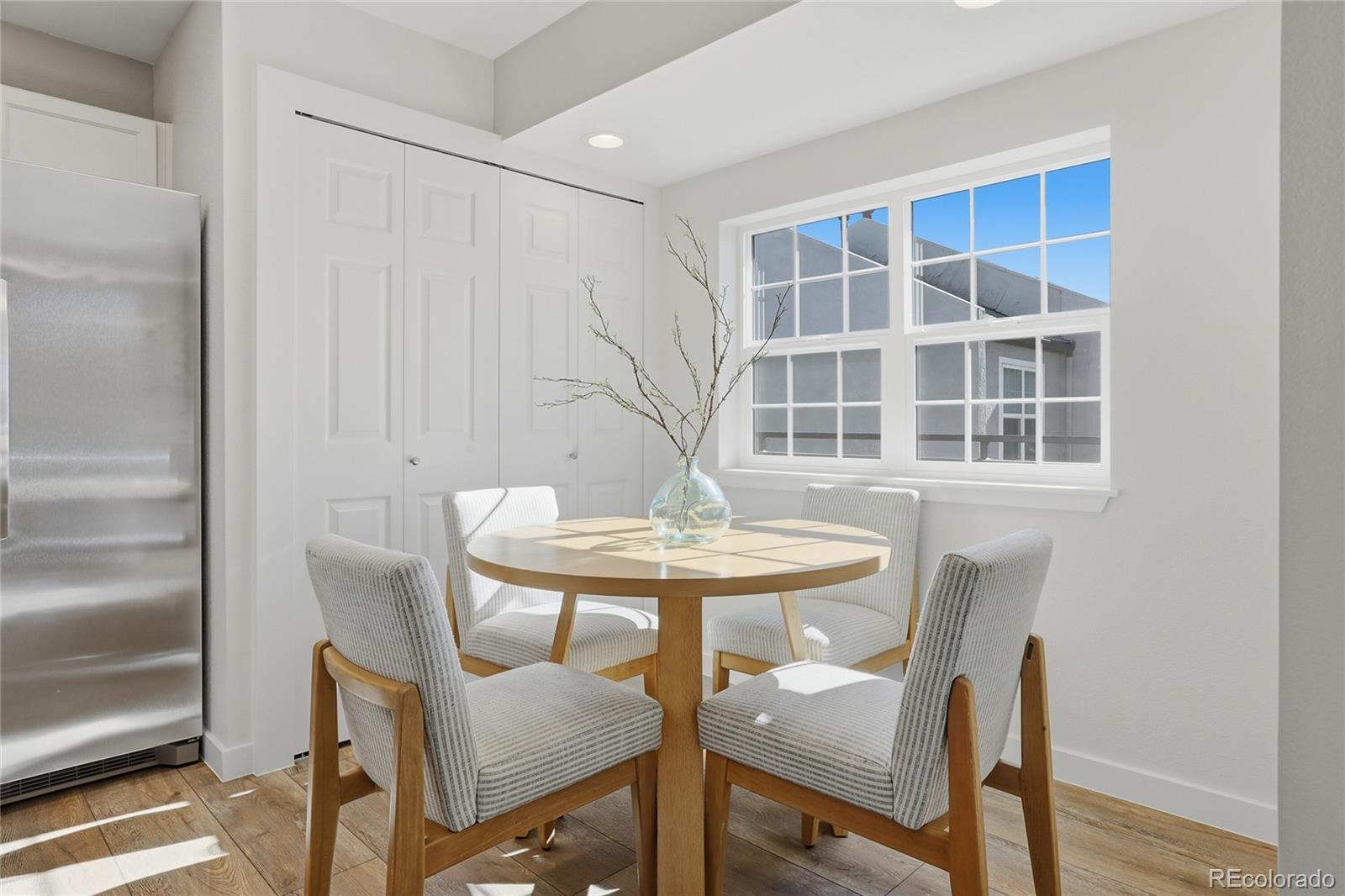 MLS Image #11 for 2301 e fremont avenue s10,centennial, Colorado
