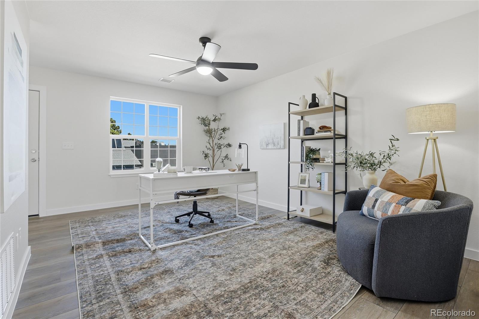 MLS Image #13 for 2301 e fremont avenue s10,centennial, Colorado