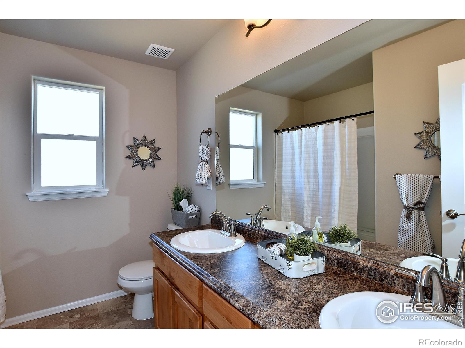 MLS Image #29 for 2456  amberlyn lane,johnstown, Colorado