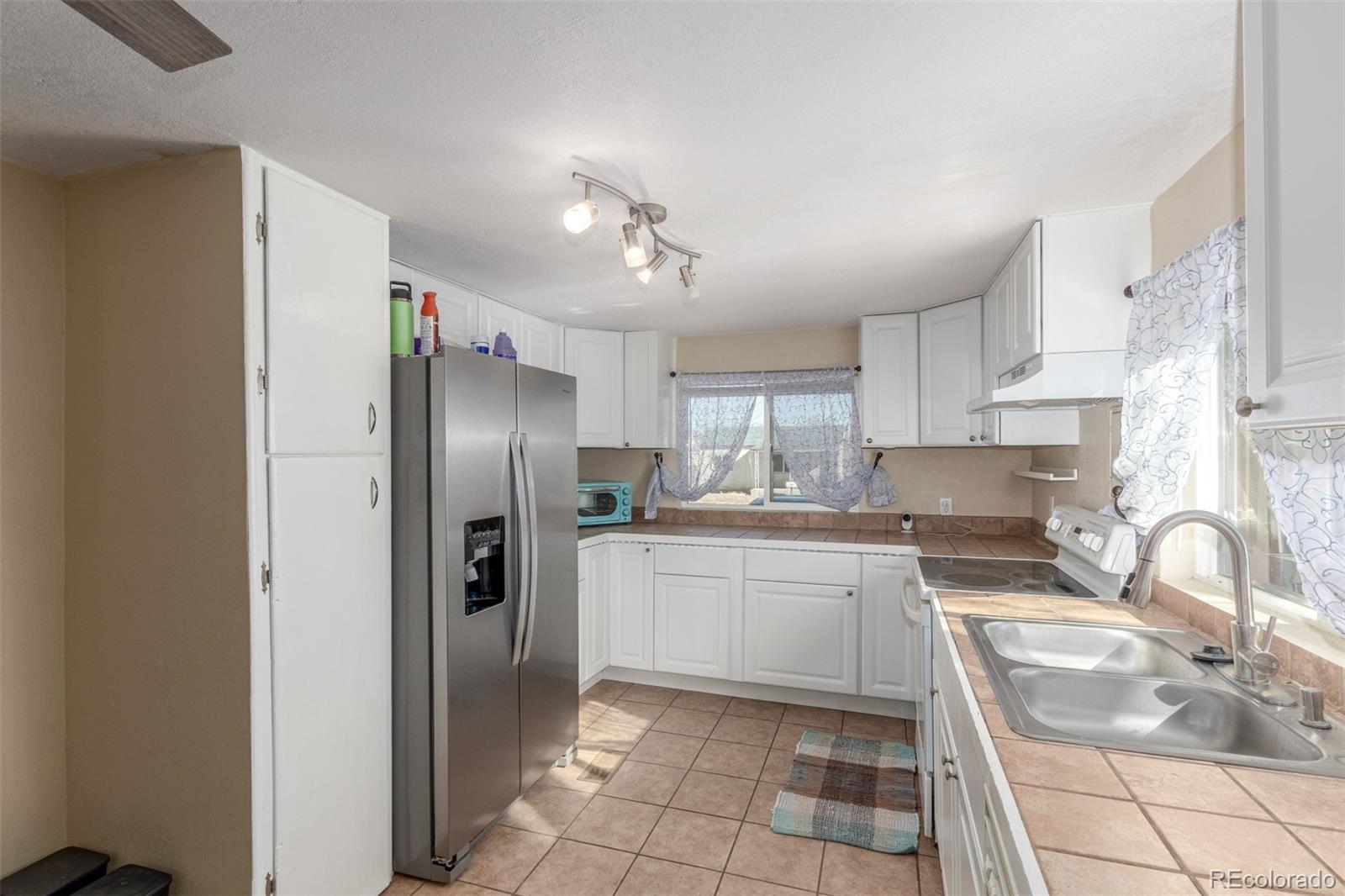MLS Image #13 for 2631  norwich avenue,pueblo, Colorado